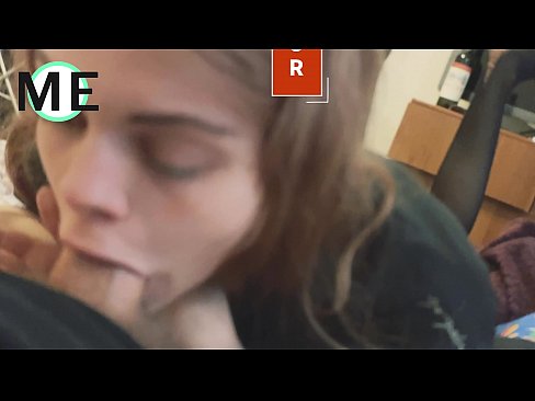 ❤️ Kurkkumulkku, revityt sukkahousut ja revityt korkokengät kiva tavata Anaaliporno at porn fi.passenger33.ru